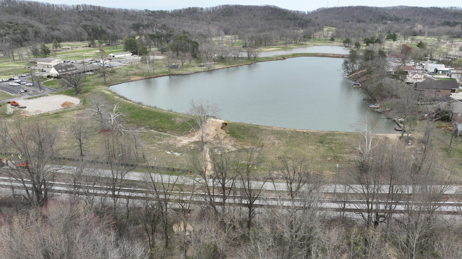 Water still seeping from Louisville dam at risk of failure